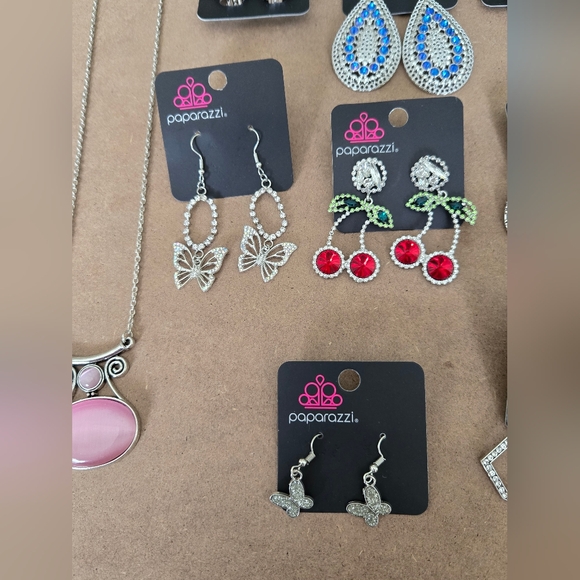 Paparazzi Jewelry Lot - Picture 4 of 16